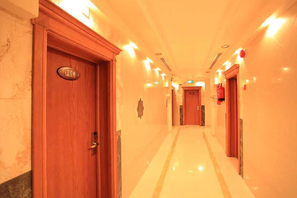 Lavande Suites Янбу Экстерьер фото